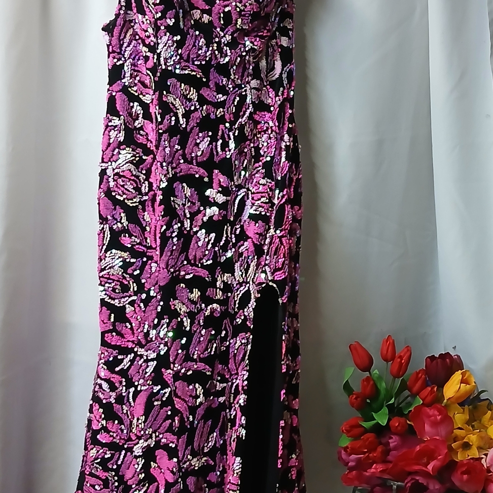 Elegant Floral Pink and Black Prom Dress